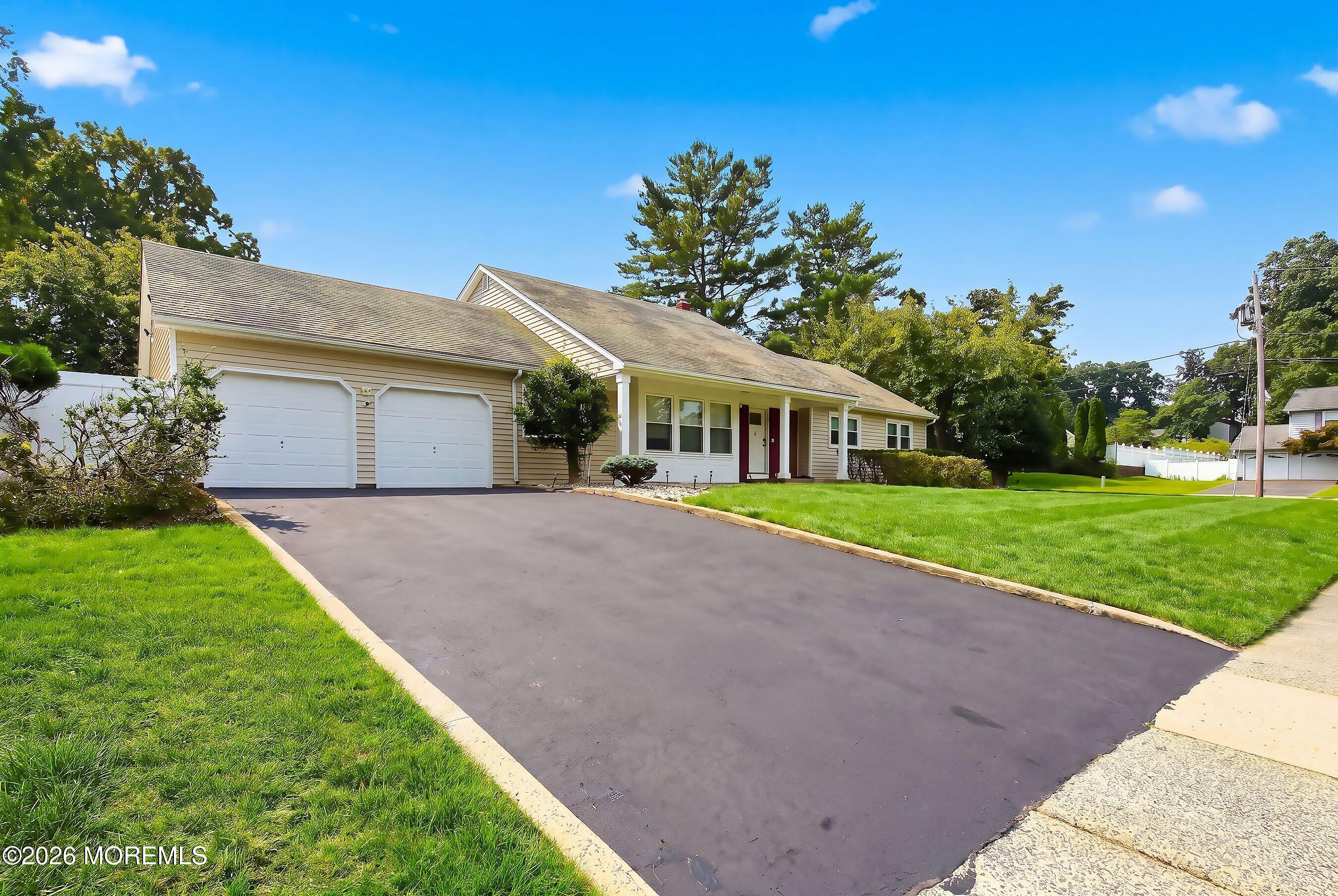 25 Mccue Road Morganville NJ 07751