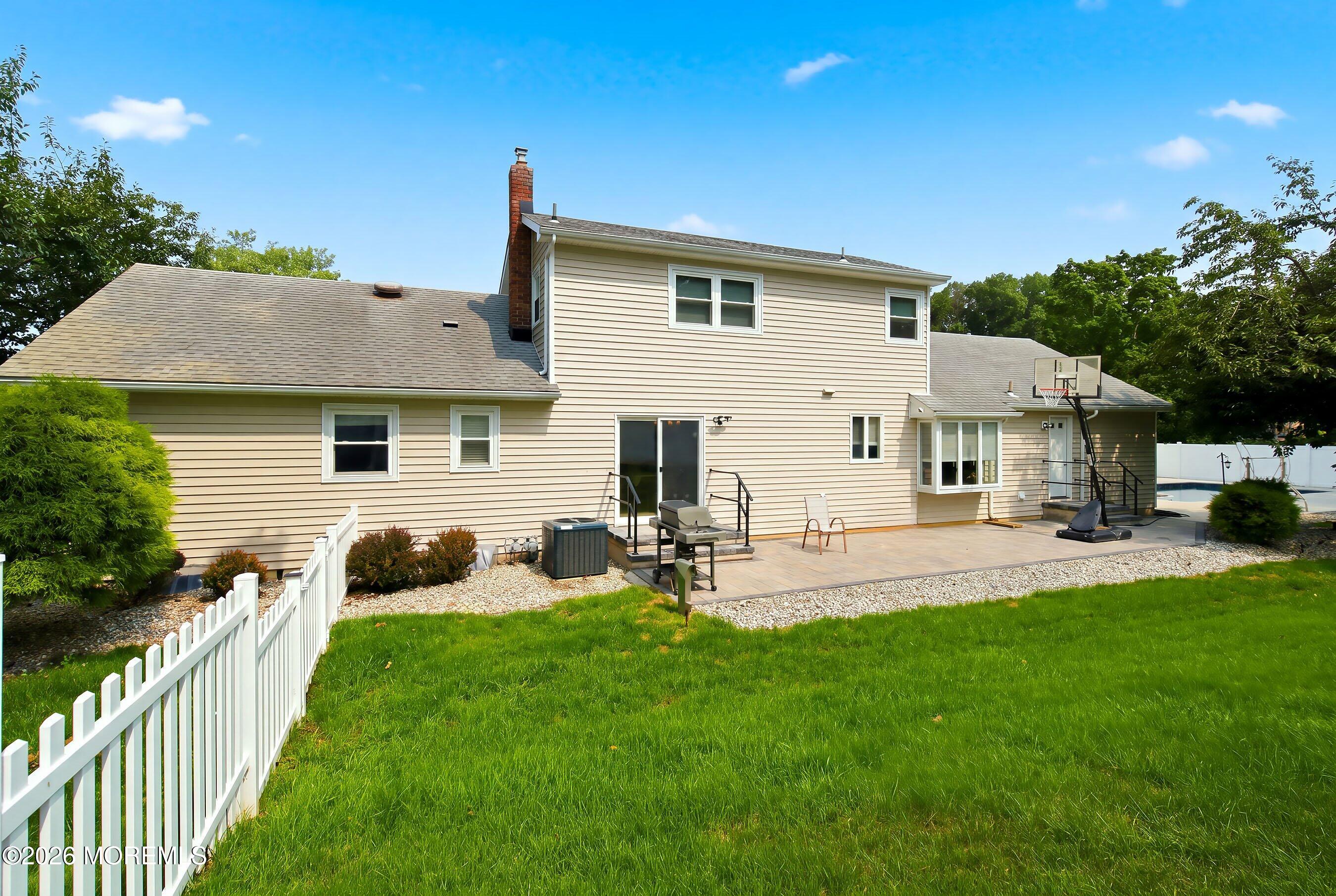 25 Mccue Road Morganville NJ 07751