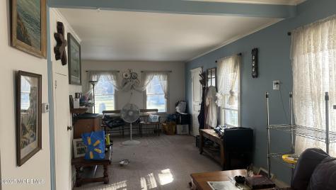 295 N Main Street Manahawkin NJ 08050