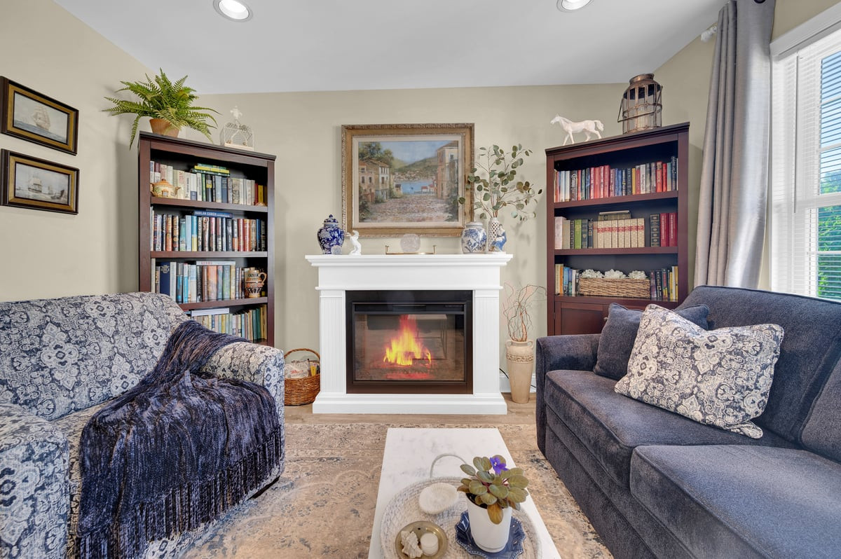 42 Yorkshire Drive Monroe NJ 08831