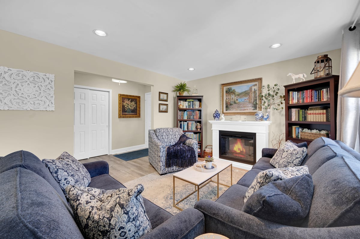 42 Yorkshire Drive Monroe NJ 08831