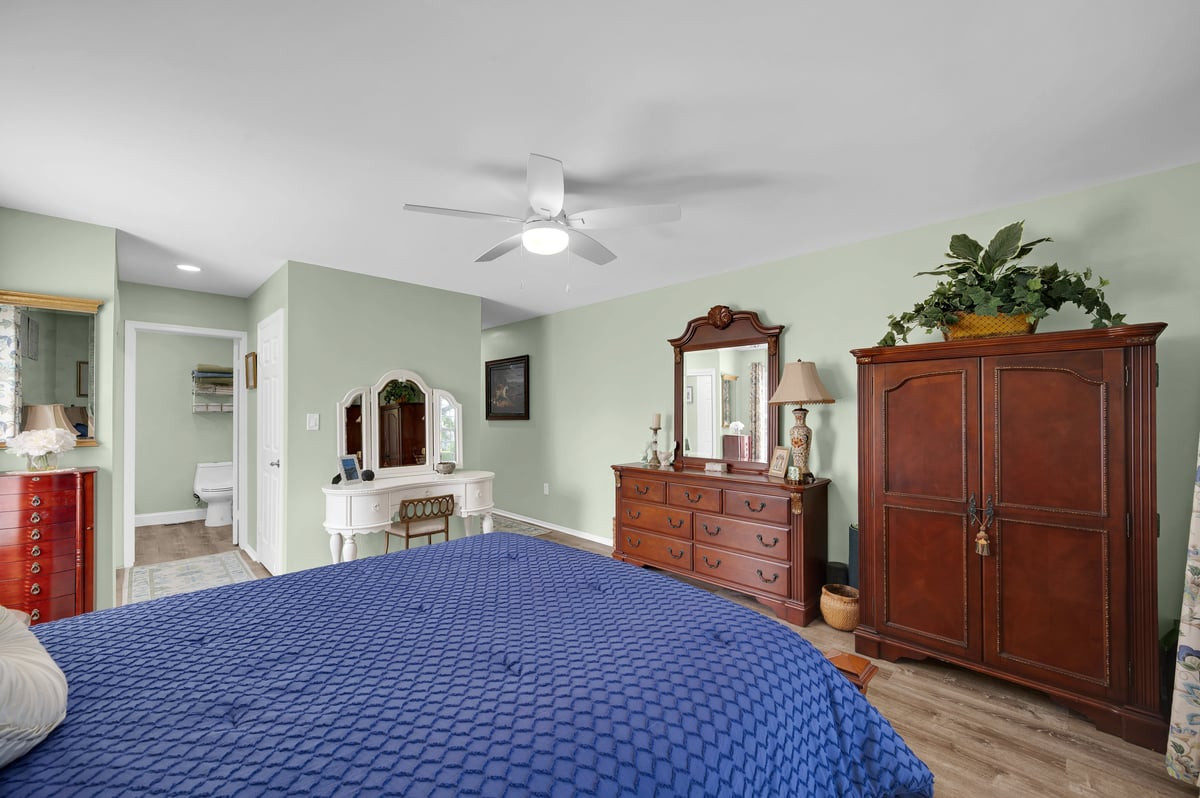 42 Yorkshire Drive Monroe NJ 08831