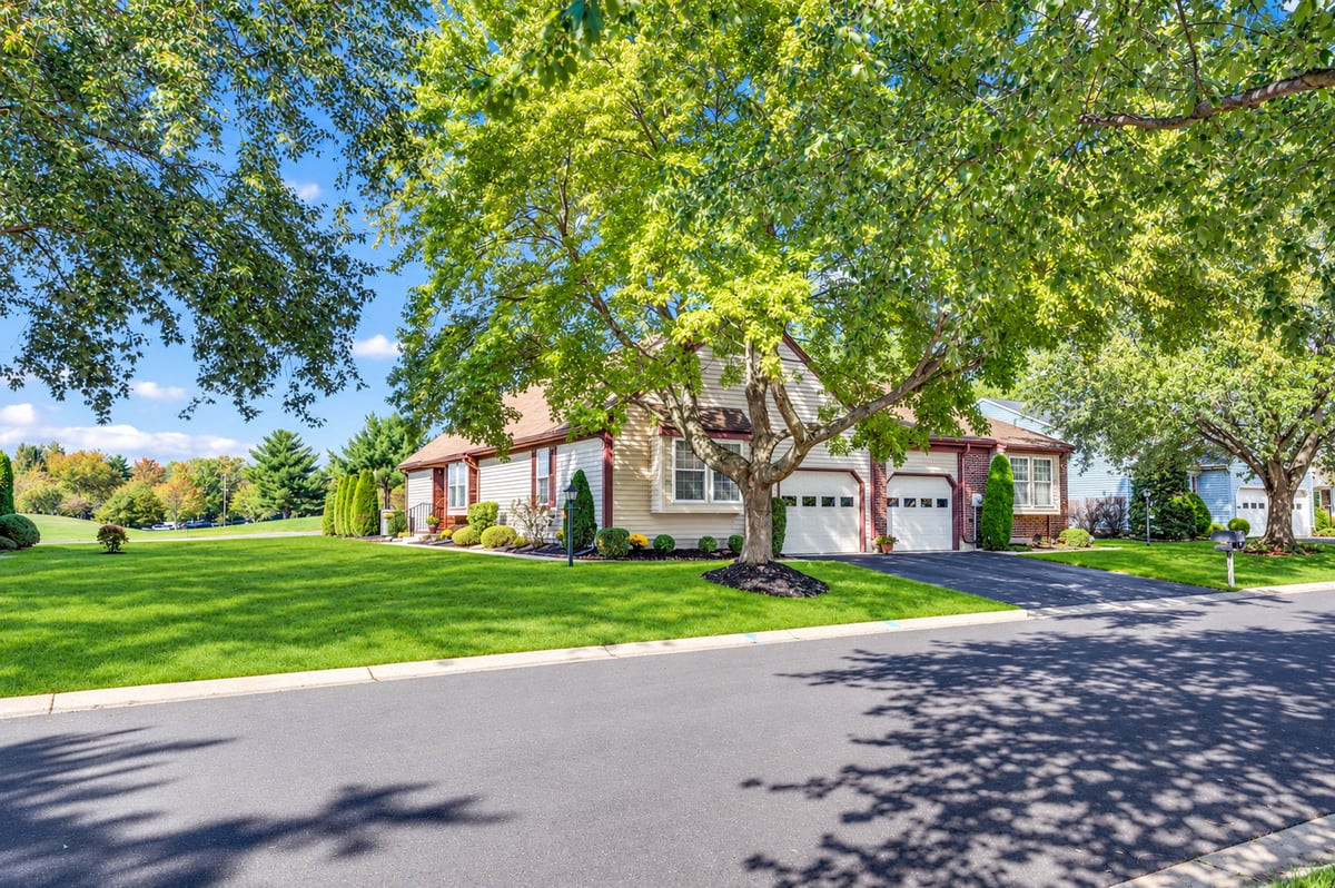 42 Yorkshire Drive Monroe NJ 08831