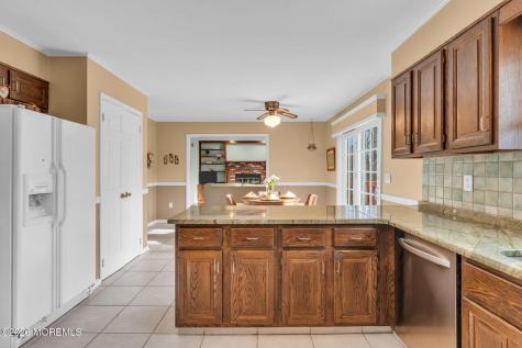 85 Radcliffe Drive Lincroft NJ 07738
