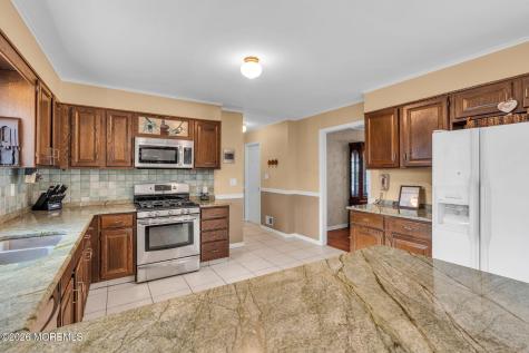 85 Radcliffe Drive Lincroft NJ 07738