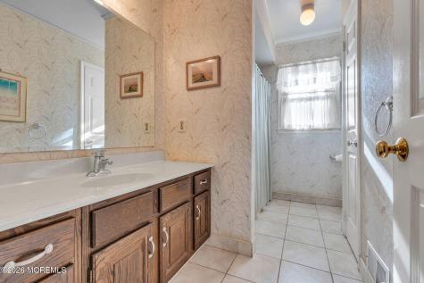 85 Radcliffe Drive Lincroft NJ 07738