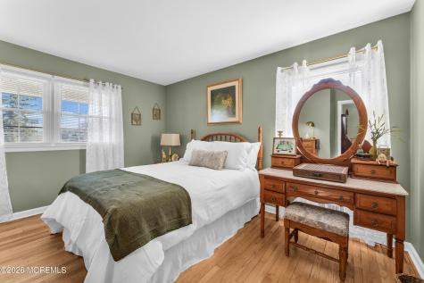 1 Lake Ontario Lane Morganville NJ 07751