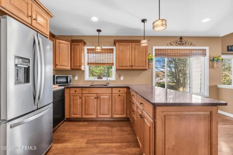1 Lake Ontario Lane Morganville NJ 07751
