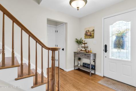1 Lake Ontario Lane Morganville NJ 07751