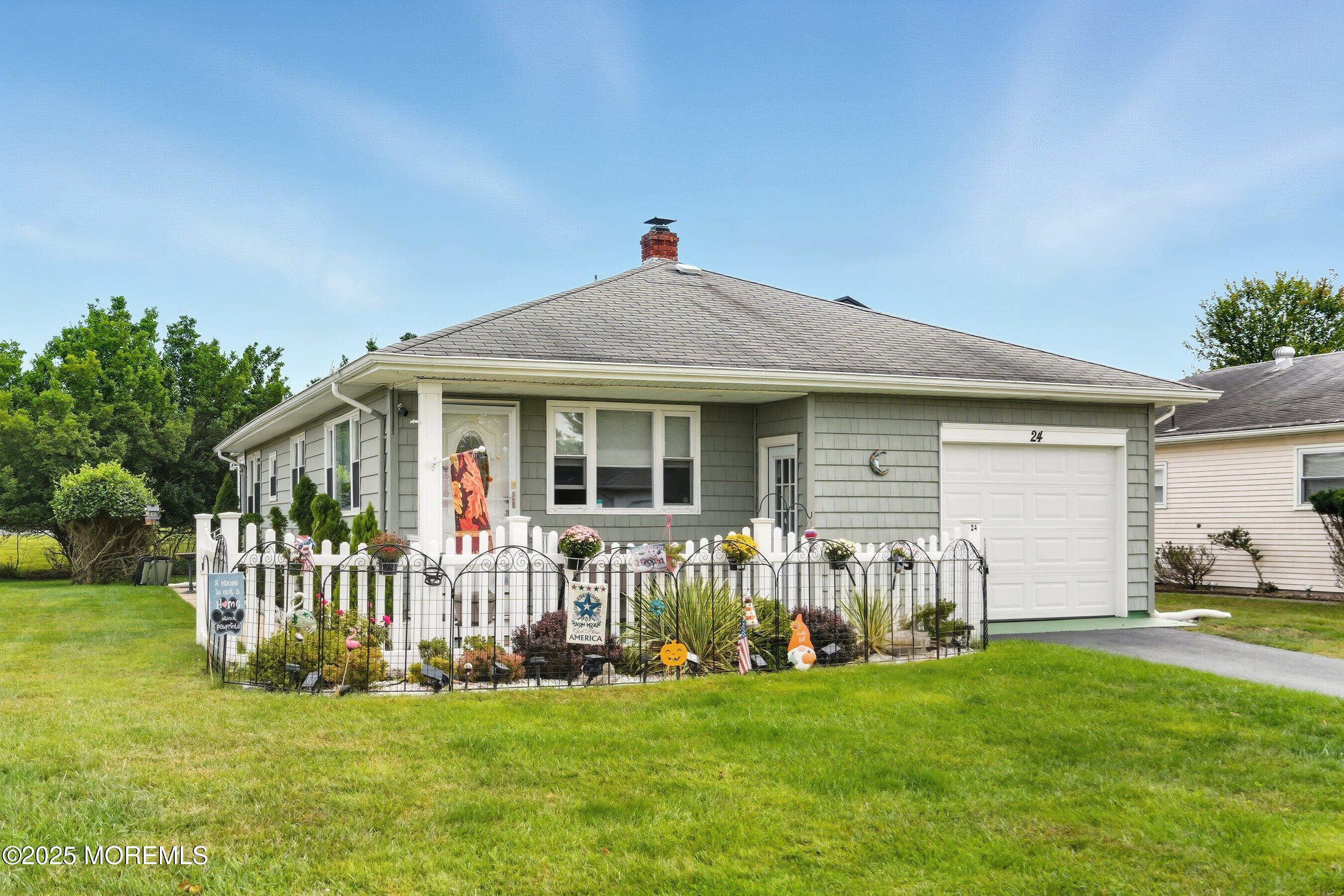 24 Port Royal Drive Toms River NJ 08757