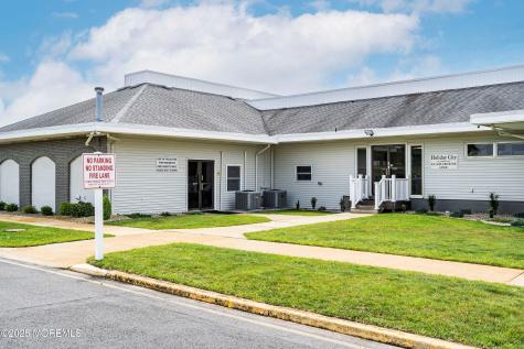24 Port Royal Drive Toms River NJ 08757