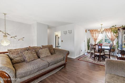 5 Alan Terrace Jackson NJ 08527