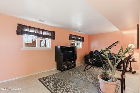 5 Alan Terrace Jackson NJ 08527