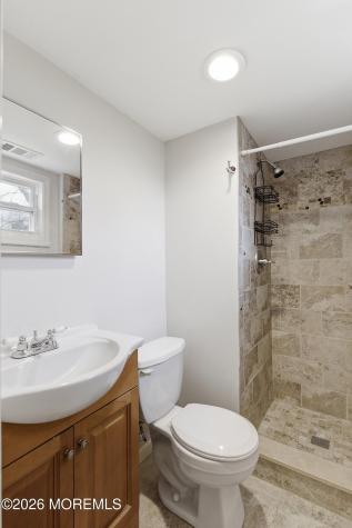 5 Alan Terrace Jackson NJ 08527