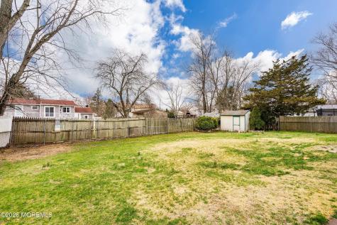 5 Alan Terrace Jackson NJ 08527