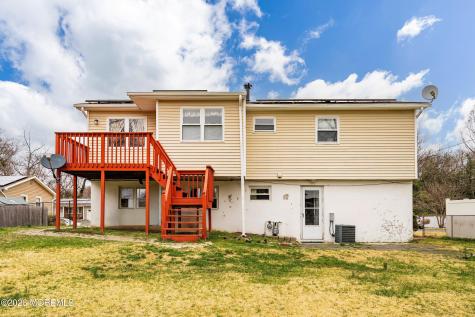 5 Alan Terrace Jackson NJ 08527