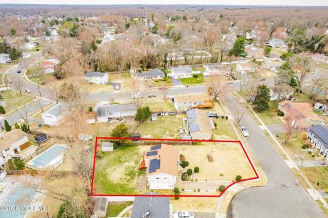 5 Alan Terrace Jackson NJ 08527