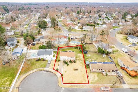 5 Alan Terrace Jackson NJ 08527