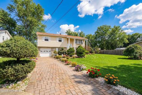 5 Alan Terrace Jackson NJ 08527