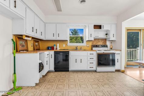 1616 Martin Road Wall NJ 07753