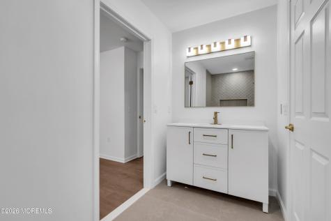 9 Oakmont Road Lakewood NJ 08701