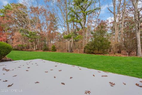 9 Oakmont Road Lakewood NJ 08701