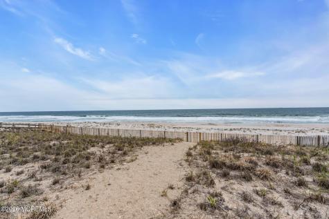 1501 Ocean Avenue Mantoloking NJ 08738