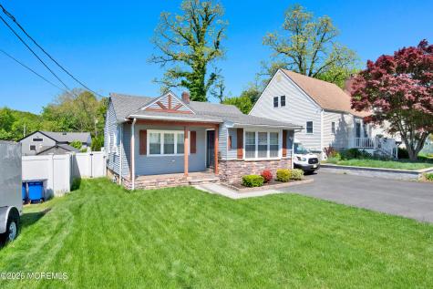 816 Shore Concourse Keyport NJ 07735