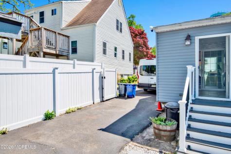 816 Shore Concourse Keyport NJ 07735