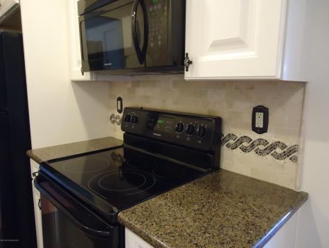 142 Cross Slope Court Manalapan NJ 07726