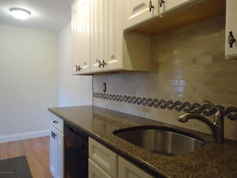 142 Cross Slope Court Manalapan NJ 07726