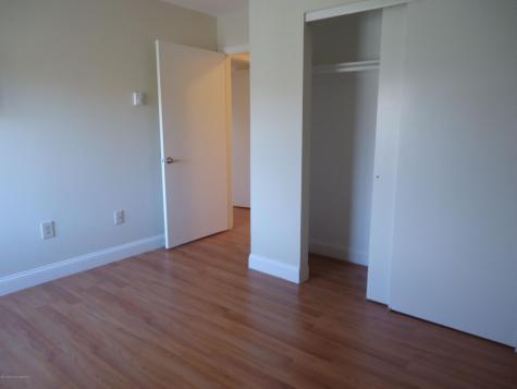 142 Cross Slope Court Manalapan NJ 07726