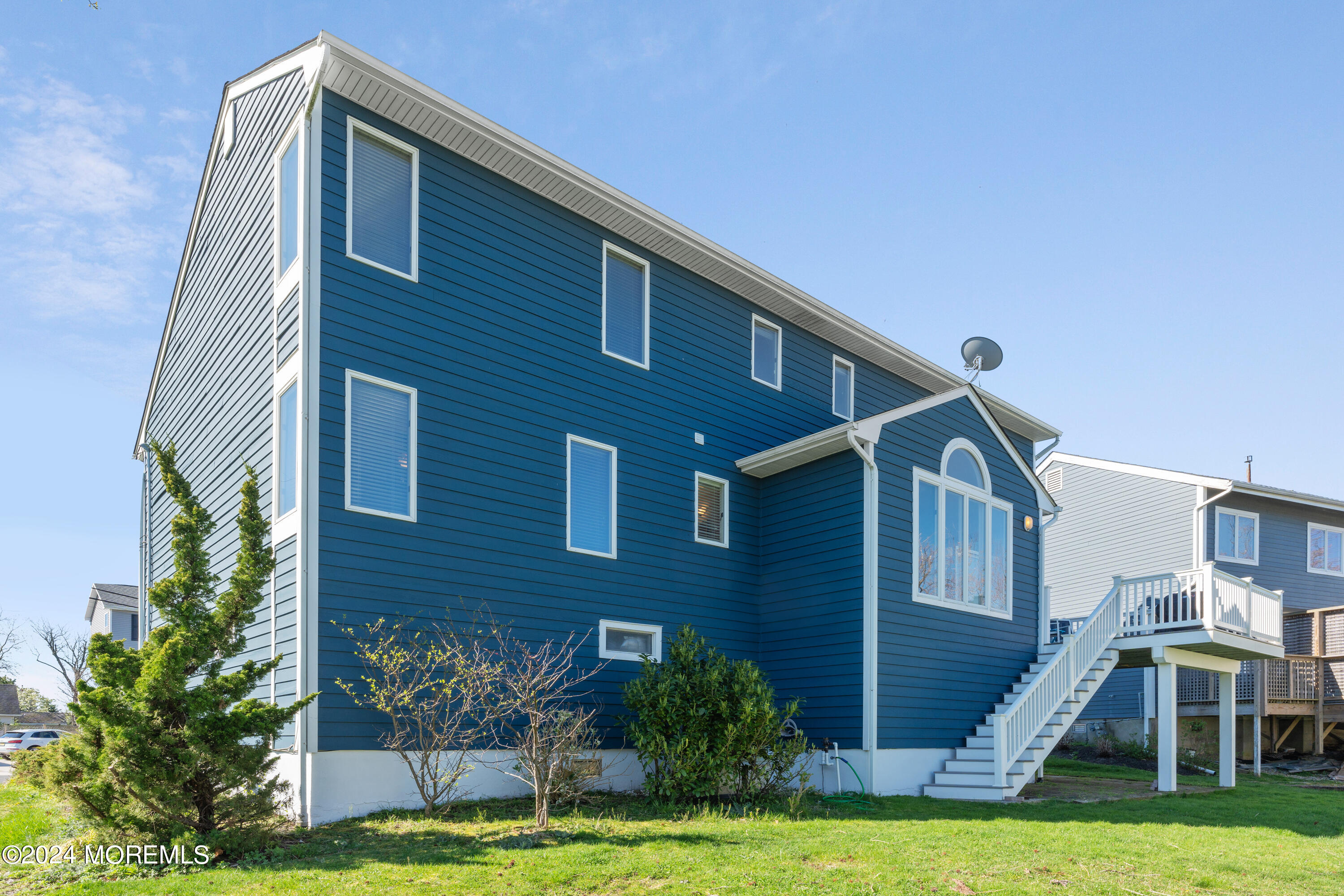 3 Drew Court Monmouth Beach NJ 07750