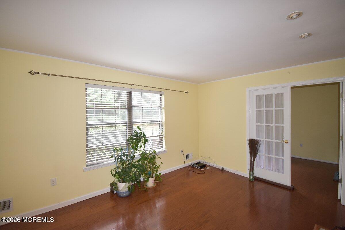 1304 Wellington Place Aberdeen NJ 07747