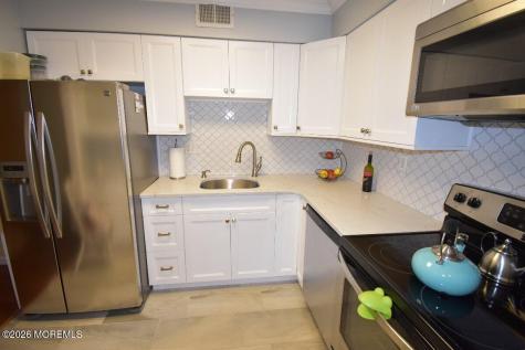 1304 Wellington Place Aberdeen NJ 07747
