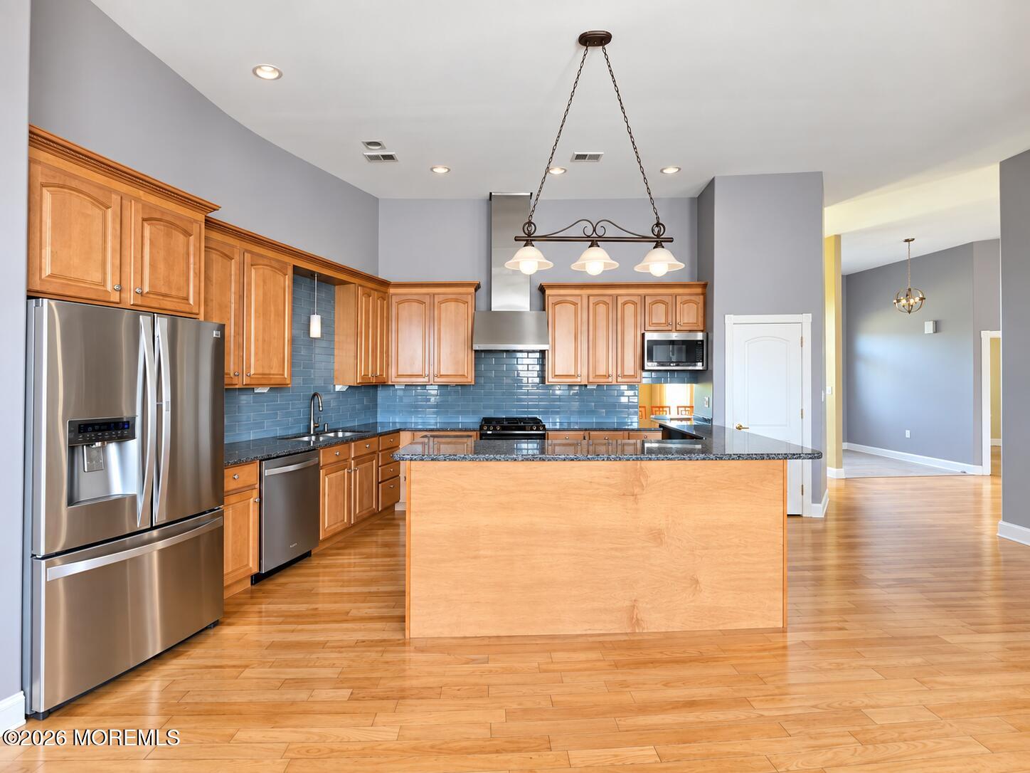 290 N Myrtle Street Hammonton NJ 08037