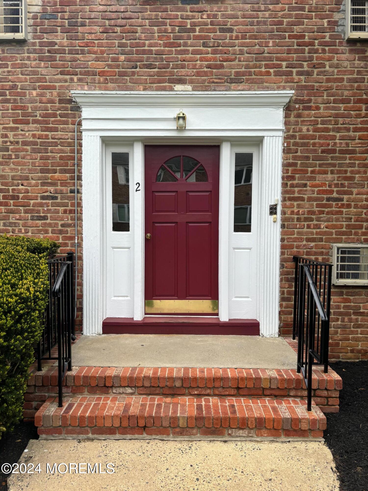 283 Spring Street Red Bank NJ 07701