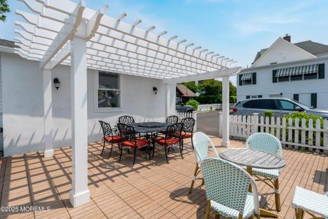 512 Main Avenue Bay Head NJ 08742