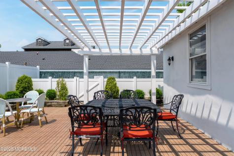 512 Main Avenue Bay Head NJ 08742