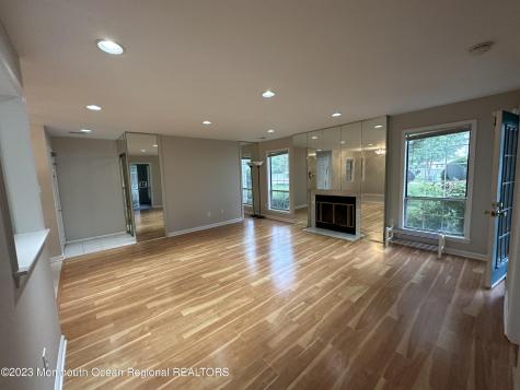143 Tanglewood Place Morganville NJ 07751