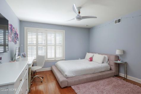 301 16th Avenue Lake Como NJ 07719