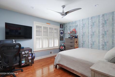 301 16th Avenue Lake Como NJ 07719
