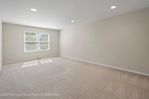 86 Deepwater Circle Manalapan NJ 07726