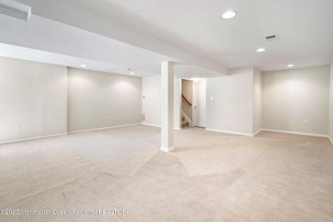 86 Deepwater Circle Manalapan NJ 07726