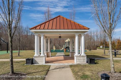 86 Deepwater Circle Manalapan NJ 07726