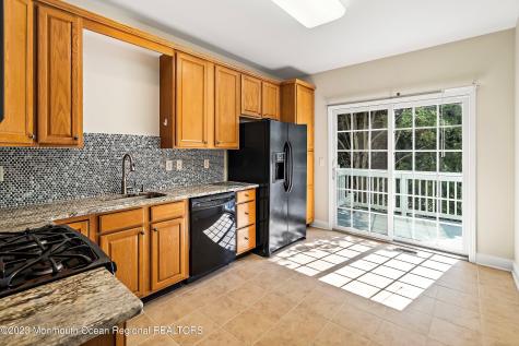 86 Deepwater Circle Manalapan NJ 07726