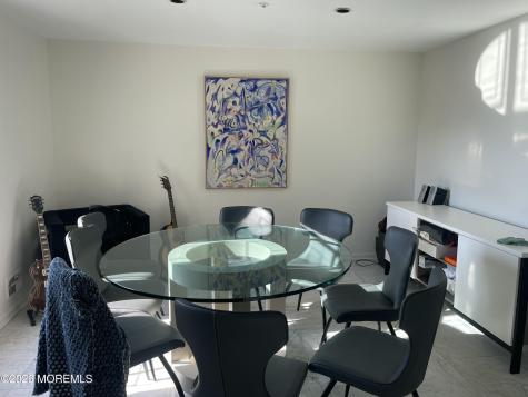 60 Larchwood Avenue Oakhurst NJ 07755