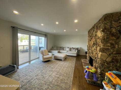60 Larchwood Avenue Oakhurst NJ 07755