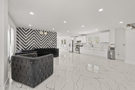 8 Woodrow Street Oakhurst NJ 07755