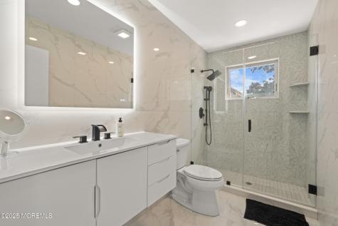8 Woodrow Street Oakhurst NJ 07755